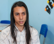 Neste 15 de outubro, Dia do Professor, a Secretaria de Estado da Educação do Paraná  (Seed-PR) presta homenagem aos 70 mil professores da rede estadual, contando a inspiradora história da família Silva, que vive e leciona no Litoral do Paraná. Foto: Geraldo Bubniak/AEN