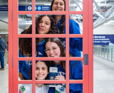 SEED - Paraná divulga lista com países de destino dos estudantes do Ganhando o Mundo 2026