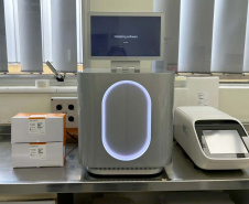 Lacen recebe primeiro equipamento do Sul do país que agiliza tempo de resposta e amplia vigilância genômica