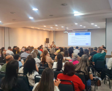  Paraná avança na implantação do Programa “Agora Tem Especialistas” com encontros regionais