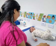 Paraná aplica mais de 87 mil doses de vacina no Dia D