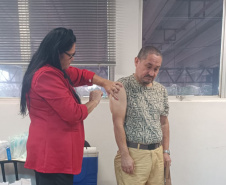  Paraná vacina caminhoneiros na Tríplice Fronteira para reforçar a prevenção contra o sarampo