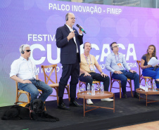 INOVAÇÃO: Estado premia 10 finalistas do Desafio de Inovação: Bengalas Inteligentes