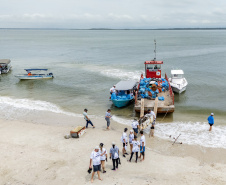 Mutirão de Limpeza das Praias da Ilha do Mel recolhe quase 11 toneladas de resíduos