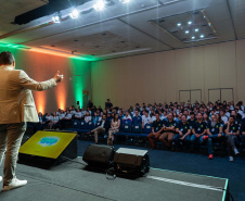 Alunos paranaenses participam de evento de imersão antes da OBM, em Foz