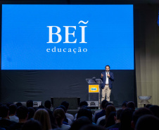 Alunos paranaenses participam de evento de imersão antes da OBM, em Foz