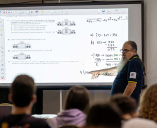 Alunos paranaenses participam de evento de imersão antes da OBM, em Foz