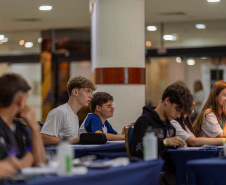 Alunos paranaenses participam de evento de imersão antes da OBM, em Foz