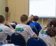 Alunos paranaenses participam de evento de imersão antes da OBM, em Foz