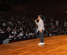 Curitiba, 13 de outubro de 2025 - Entrega da reforma do telhado do Teatro Guaíra / parceria da AUDI - Apresentação de Ballet para 600 crianças de escolas públicas.