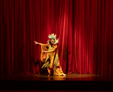 Curitiba, 13 de outubro de 2025 - Entrega da reforma do telhado do Teatro Guaíra / parceria da AUDI - Apresentação de Ballet para 600 crianças de escolas públicas.