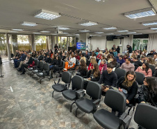 Nutricionistas da rede estadual aprimoram conhecimentos em capacitação do Fundepar