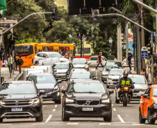 Emplacamentos aumentam 34,2% em dois meses após redução do IPVA no Paraná