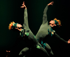 Lendas Brasileiras: crianças se encantam com espetáculo do Balé Teatro Guaíra e Orquestra Sinfônica do Paraná