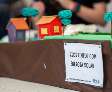 Alunas de Campo Largo participam de evento científico internacional a partir de projeto desenvolvido em sala de aula