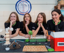 Alunas de Campo Largo participam de evento científico internacional a partir de projeto desenvolvido em sala de aula