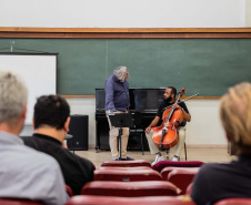 Solistas da Orquestra da Ópera de Paris ministram masterclasses de música na Embap