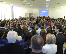 Governador entrega R$33,3 milhões em novos equipamentos para colégios estaduais