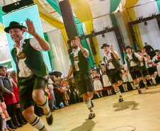 Oktoberfest aquece o turismo e celebra a cultura germânica em Francisco Beltrão e Curitiba