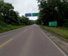 PR-412 entre Guaratuba e Santa Catarina