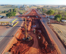 obra do novo viaduto de Lerroville