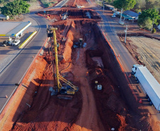obra do novo viaduto de Lerroville