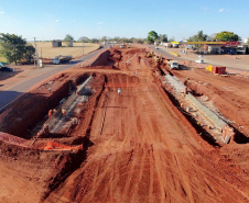 obra do novo viaduto de Lerroville