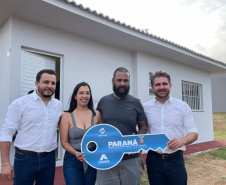 Com recursos do Estado, Cohapar entrega novo residencial no município de Quinta do Sol