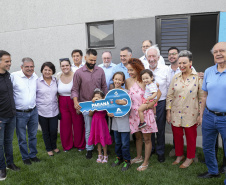 Londrina, 25 de outubro de 2024 - O governador em exercício Darci Piana inaugura residencial com 512 apartamentos dentro do programa Casa Fácil Paraná.