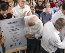 Londrina, 25 de outubro de 2024 - O governador em exercício Darci Piana inaugura residencial com 512 apartamentos dentro do programa Casa Fácil Paraná.