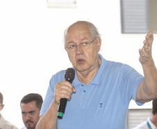 Londrina, 25 de outubro de 2024 - O governador em exercício Darci Piana inaugura residencial com 512 apartamentos dentro do programa Casa Fácil Paraná.