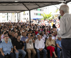 Londrina, 25 de outubro de 2024 - O governador em exercício Darci Piana inaugura residencial com 512 apartamentos dentro do programa Casa Fácil Paraná.
