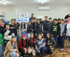 Caça ao tesouro, esporte e tecnologia: escolas estaduais do Paraná usam criatividade na preparação para o Saeb