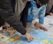 Caça ao tesouro, esporte e tecnologia: escolas estaduais do Paraná usam criatividade na preparação para o Saeb