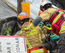 Bombeiros paranaenses vencem o 7º Desafio Nacional de Salvamento Veicular