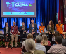 CONFERÊNCIA REÚNE REPRESENTANTES DE PREFEITURAS PARA INTERPRETAR DADOS METEOROLÓGICOS NO PARANÁ