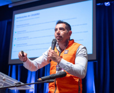 CONFERÊNCIA REÚNE REPRESENTANTES DE PREFEITURAS PARA INTERPRETAR DADOS METEOROLÓGICOS NO PARANÁ