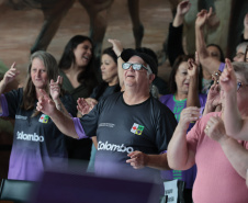 Lançamento do Paraná Amigo da Pessoa Idosa + repasse 399 cidades + Bolsa Cuidador