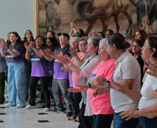 Lançamento do Paraná Amigo da Pessoa Idosa + repasse 399 cidades + Bolsa Cuidador