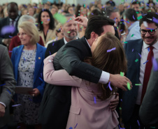 Lançamento do Paraná Amigo da Pessoa Idosa + repasse 399 cidades + Bolsa Cuidador