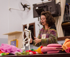 Documentário resgata história do Festival Espetacular de Bonecos produzido pelo Guaíra