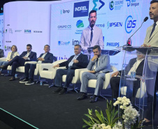 Inovação e gestão eficiente marcam o início do Congresso de Saúde em Foz do Iguaçu
