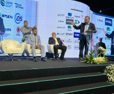 Inovação e gestão eficiente marcam o início do Congresso de Saúde em Foz do Iguaçu