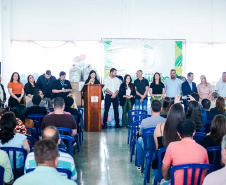 Entrega de Kits de Bebês