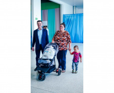 Entrega de Kits de Bebês