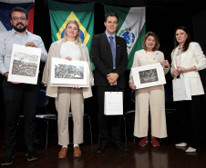 Alunos do CJAP recebem certificação internacional da República Tcheca