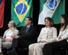 Alunos do CJAP recebem certificação internacional da República Tcheca