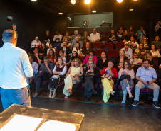 Seed-PR e TRT9 premiam finalistas do Concurso Estadual de Poesias S EED/TRT9/PCTIR de 2025