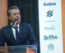 produtores rurais e extensionistas do IDR-Paraná recebem o Prêmio Orgulho da Terra 2025