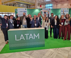 Paraná debate compras públicas no exterior